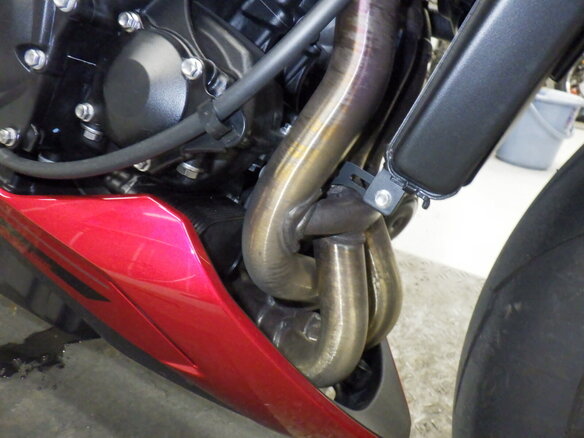 2024 Triumph Street Triple, красный, 1275000 рублей - вид 20