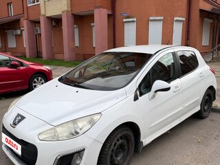 2012 Peugeot 308 I Рестайлинг, белый, 320000 рублей, вид 2