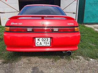 1993 Toyota Mark II VII (X90), красный, 1300000 рублей, вид 4