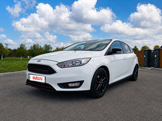 2017 Ford Focus III Рестайлинг, белый, 950000 рублей, вид 1