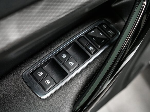 2024 Lada (ВАЗ) Vesta SW I Рестайлинг (NG), белый, 1570000 рублей - вид 7