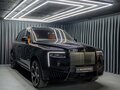 2026 Rolls-Royce Cullinan Black Badge I Рестайлинг (Series II), чёрный, 64990000 рублей - вид 2
