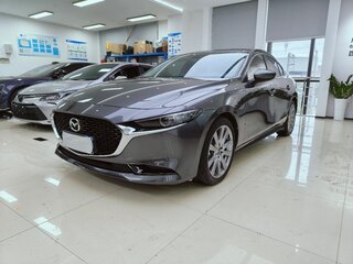 2023 Mazda 3 Axela IV (BP), серый, 1590000 рублей, вид 1