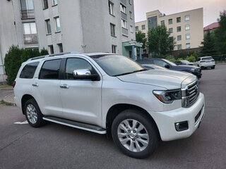 2021 Toyota Sequoia II Рестайлинг, белый, 6200000 рублей, вид 3