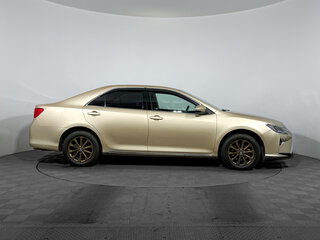 2012 Toyota Camry VII (XV50), бежевый, 1689000 рублей, вид 4