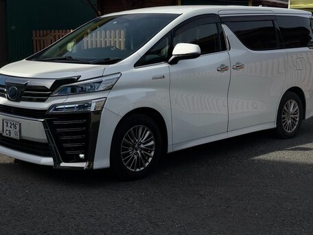 2018 Toyota Vellfire II Рестайлинг, белый, 4450000 рублей, вид 1