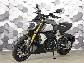 2019 Ducati Diavel 1260 S, серый, 1669000 рублей, вид 2