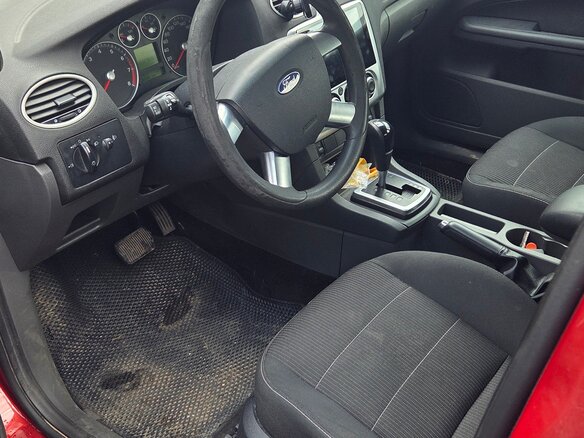 2007 Ford Focus II, красный - вид 4