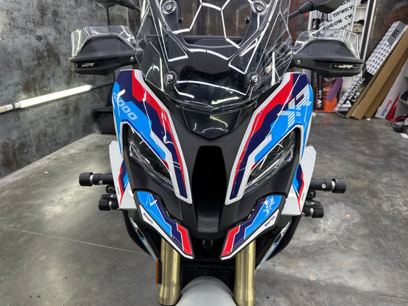 2021 BMW S 1000 XR, белый, 1899000 рублей - вид 13