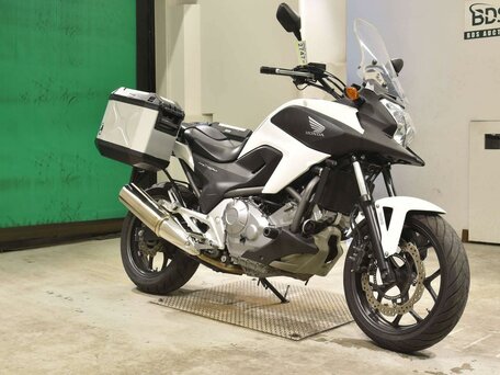 2012 Honda NC 700X, белый, 655000 рублей, вид 3
