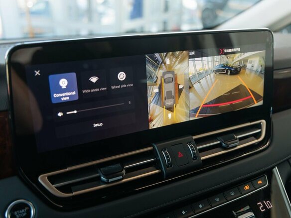 2025 Hongqi HQ9, белый, 7350000 рублей - вид 39