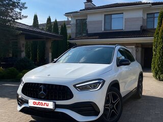 2020 Mercedes-Benz GLA 250 II (H247), белый, 2890000 рублей, вид 1