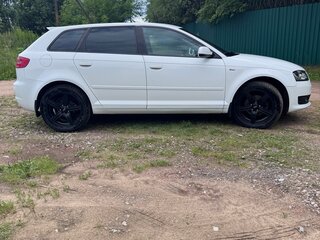 2012 Audi A3 II (8P) Рестайлинг 2, белый, 990000 рублей, вид 4