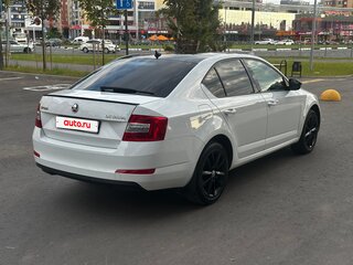 2017 Skoda Octavia III (A7), белый, 1789000 рублей, вид 5