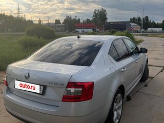 2017 Skoda Octavia III (A7), серебристый, 1285000 рублей, вид 4
