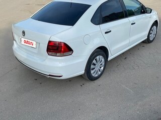 2016 Volkswagen Polo V Рестайлинг, белый, 860000 рублей, вид 5