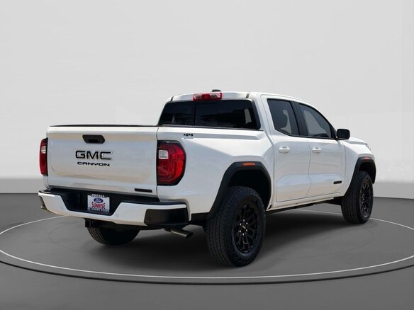 2026 GMC Canyon III, белый - вид 4