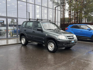 2018 Chevrolet Niva I Рестайлинг, синий, 699000 рублей, вид 2