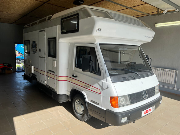 1993 Mercedes-Benz MB 100, белый, 3100000 рублей - вид 4