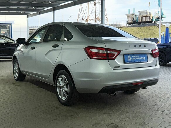 2019 Lada (ВАЗ) Vesta I, серебристый, 759000 рублей - вид 2