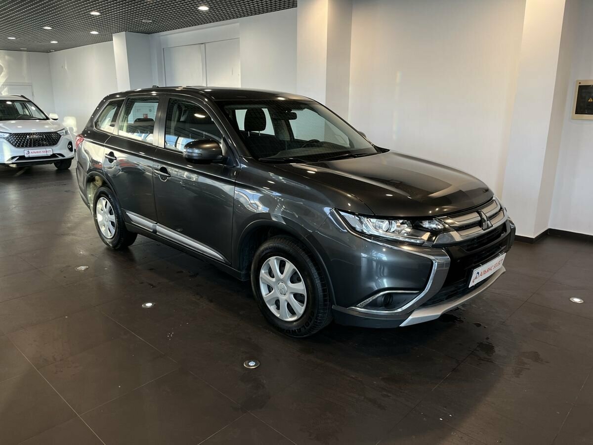 Открыть фотографии: Mitsubishi Outlander III Рестайлинг 2