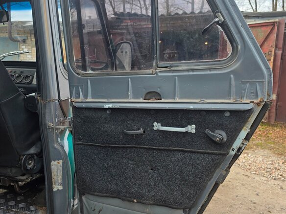 1999 УАЗ 31519, коричневый, 270000 рублей - вид 7