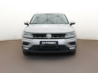 2017 Volkswagen Tiguan II, серебристый, 2099000 рублей, вид 1
