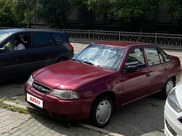 2008 Daewoo Nexia I Рестайлинг, пурпурный, 170000 рублей