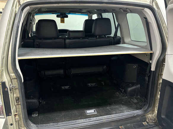 2007 Mitsubishi Pajero IV, коричневый - вид 11