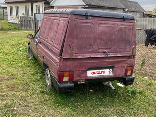 2000 Иж 2717 27171, красный, 50000 рублей, вид 2