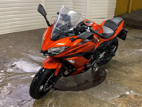 2017 Kawasaki Ninja 650, оранжевый, 690000 рублей, вид 1
