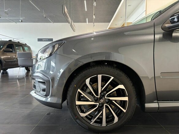 2026 Lada (ВАЗ) Granta Sport I Рестайлинг, серый, 1581000 рублей - вид 9