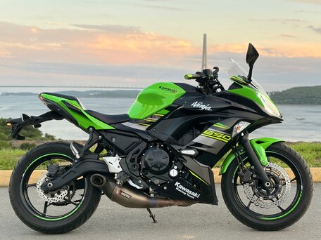 2017 Kawasaki Ninja 650, зелёный, 650000 рублей, вид 1