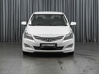 2015 Hyundai Solaris I Рестайлинг, белый, 1050000 рублей, вид 3