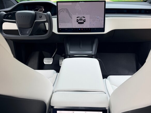 2022 Tesla Model X Plaid I Рестайлинг, белый, 11000000 рублей - вид 14