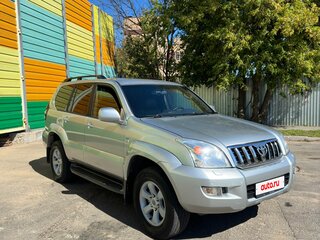 2005 Toyota Land Cruiser Prado 5-speed 120 Series, серебристый, 1900000 рублей, вид 3