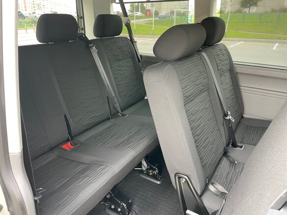 2020 Volkswagen Caravelle T6 Рестайлинг, серый, 4000000 рублей - вид 12