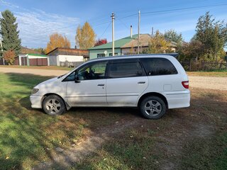 1999 Nissan Presage I, белый, 410000 рублей, вид 4