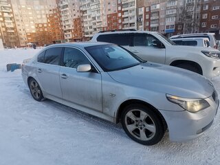 2008 BMW 5 серии 525xi V (E60/E61) Рестайлинг, серебристый, 1000000 рублей, вид 2