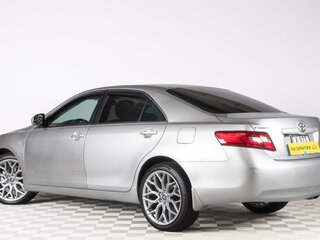 2010 Toyota Camry VI (XV40) Рестайлинг, серебристый, 1229000 рублей, вид 4