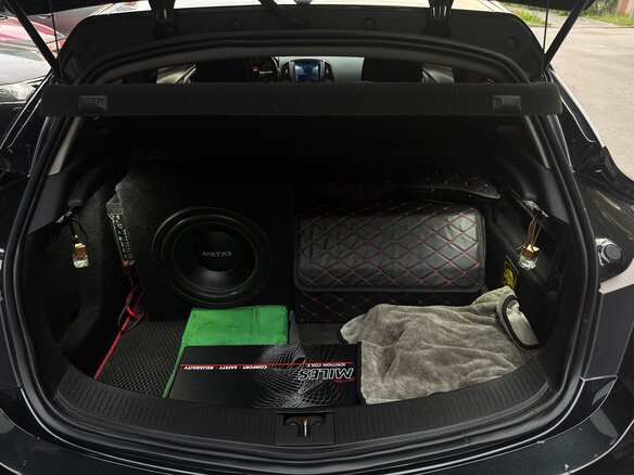 2013 Opel Astra GTC J Рестайлинг, чёрный, 970000 рублей - вид 10
