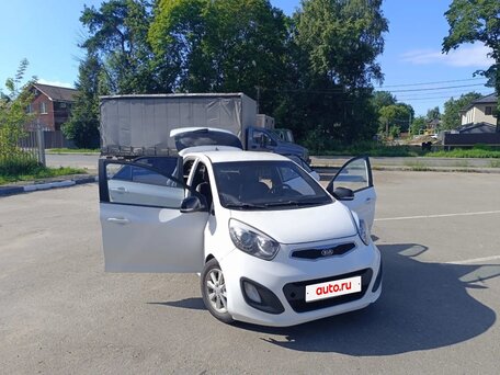 2012 Kia Picanto II, белый, 440000 рублей, вид 2