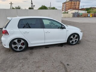 2010 Volkswagen Golf VI, белый, 950000 рублей, вид 3