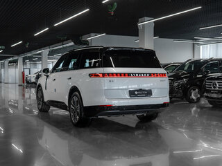 2026 Lynk & Co 900, белый, 8450000 рублей, вид 4