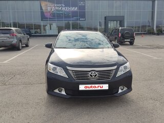 2013 Toyota Camry US Market VII (XV50), серебристый, 1450000 рублей, вид 3