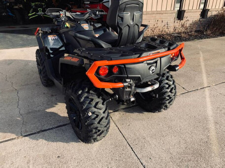 2017 BRP Can-Am Outlander 650, чёрный, 1040000 рублей, вид 4