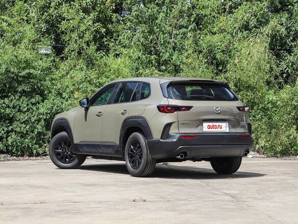 2026 Mazda CX-50, зелёный - вид 5