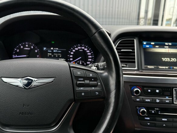 2018 Genesis G80 I, коричневый, 2499000 рублей - вид 15