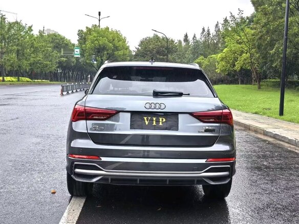 2022 Audi Q3 35 TFSI II (F3), серый, 2560000 рублей - вид 6