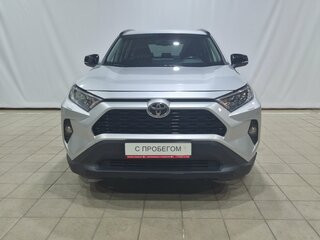 2021 Toyota RAV4 V (XA50), серый, 3950000 рублей, вид 1
